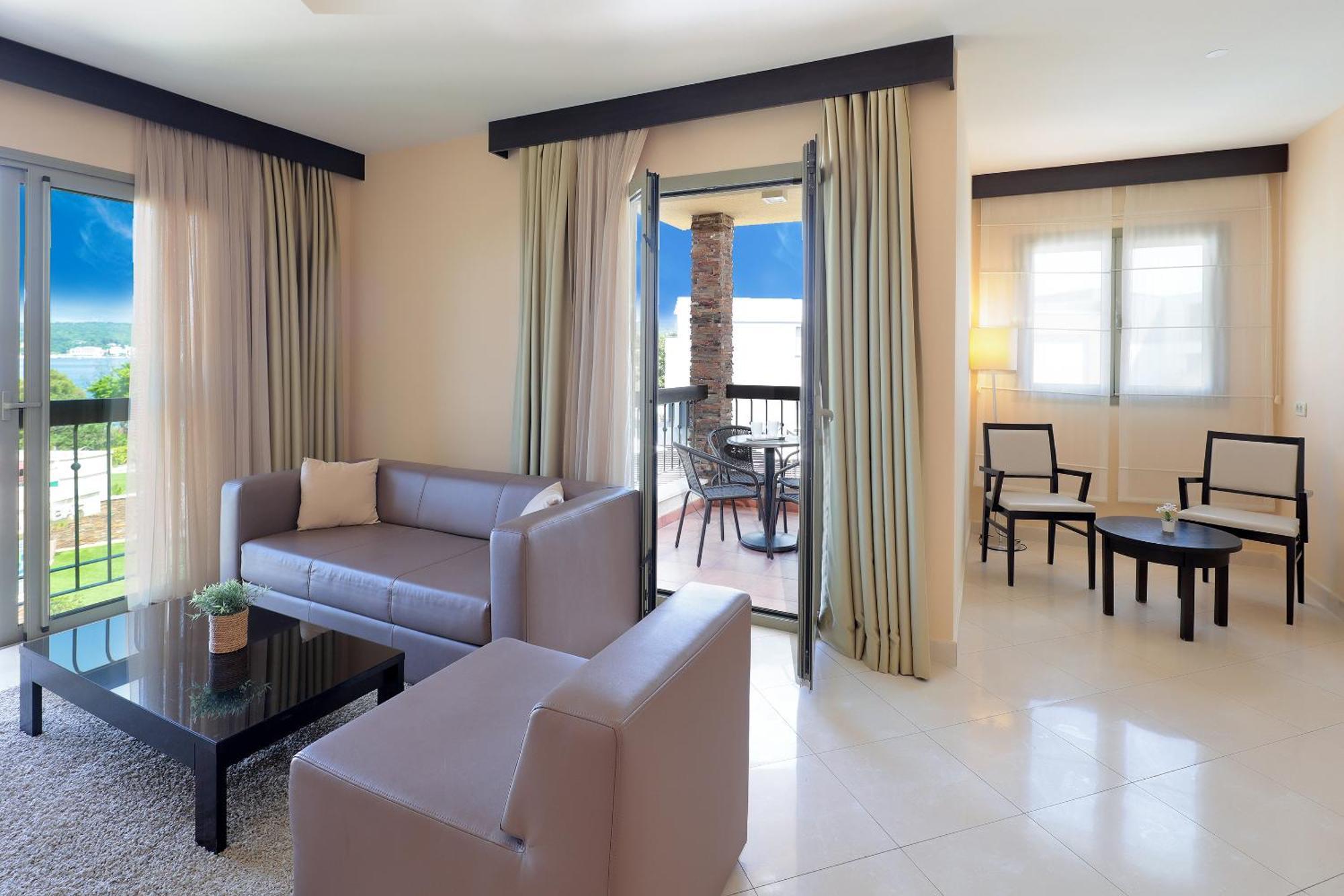 Blue Waves Resort Malinska Bagian luar foto